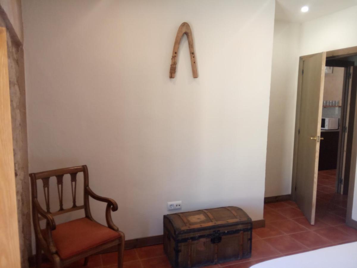 El Manzano Apartment Torre del Compte Bagian luar foto